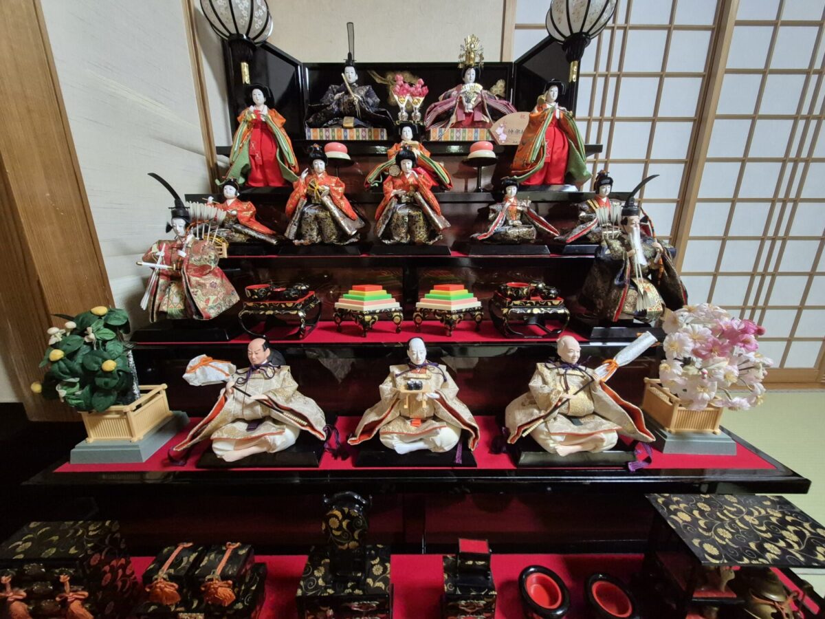 ひな人形 仲宗根　朋成